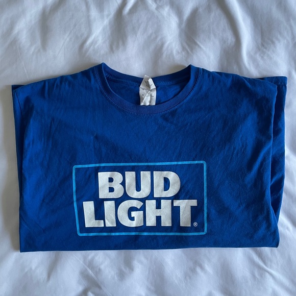 Bud Light t-Shirt - Picture 1 of 2